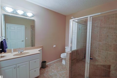 Tiny photo for 956 E Remus Road, Mt Pleasant, MI 48858 (MLS # 1942456)