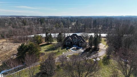 Tiny photo for 956 E Remus Road, Mt Pleasant, MI 48858 (MLS # 1942456)