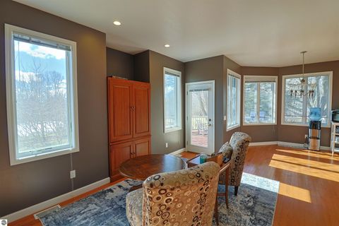 Tiny photo for 956 E Remus Road, Mt Pleasant, MI 48858 (MLS # 1942456)