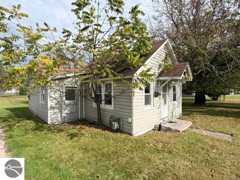 Tiny photo for 406 Washington Street, East Tawas, MI 48730 (MLS # 1951476)