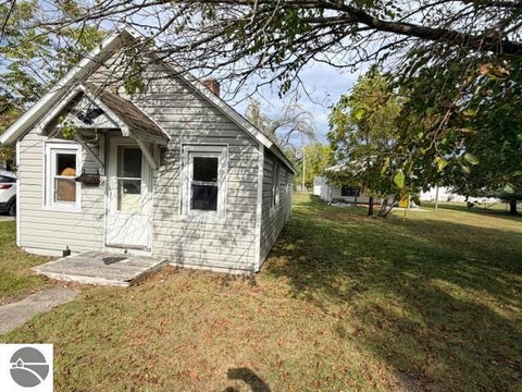 Photo of 406 Washington Street, East Tawas, MI 48730 (MLS # 1951476)