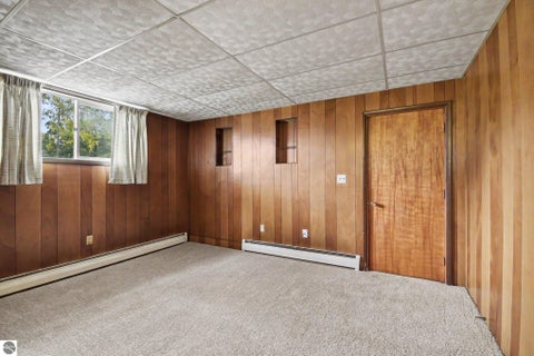Tiny photo for 525 N Pine River Street, Ithaca, MI 48847 (MLS # 1951624)