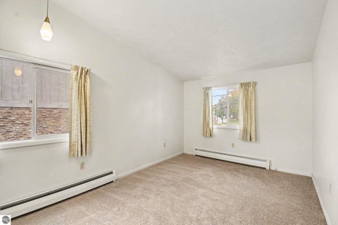 Tiny photo for 525 N Pine River Street, Ithaca, MI 48847 (MLS # 1951624)