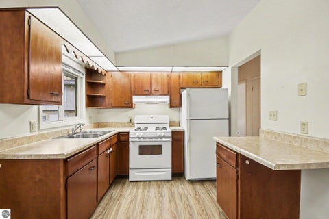 Tiny photo for 525 N Pine River Street, Ithaca, MI 48847 (MLS # 1951624)