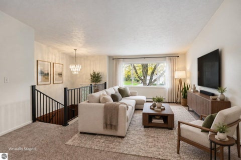 Tiny photo for 525 N Pine River Street, Ithaca, MI 48847 (MLS # 1951624)