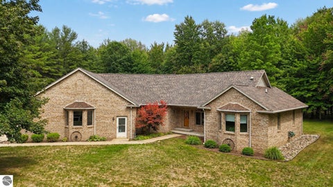 Tiny photo for 5785 W Isabella Road, Greendale, MI 48858 (MLS # 1950253)