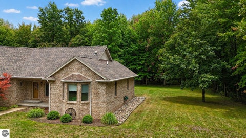 Tiny photo for 5785 W Isabella Road, Greendale, MI 48858 (MLS # 1950253)