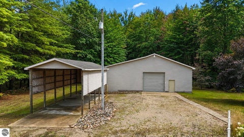 Tiny photo for 5785 W Isabella Road, Greendale, MI 48858 (MLS # 1950253)