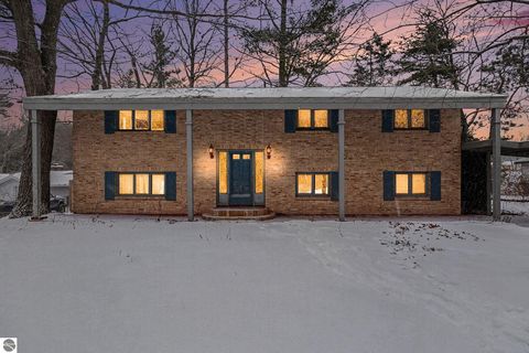 Tiny photo for 4581 Hillcrest Avenue, Oscoda, MI 48750 (MLS # 1942136)