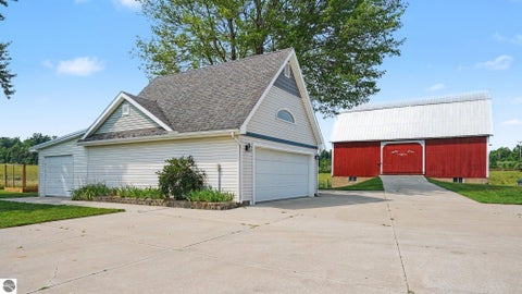 Tiny photo for 2682 E Haskell Lake Road, Harrison, MI 48625 (MLS # 1949268)