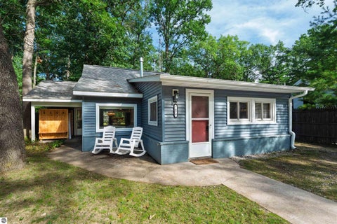 Photo of 7674 Ladd Drive, Rapid City, MI 49676 (MLS # 1950238)
