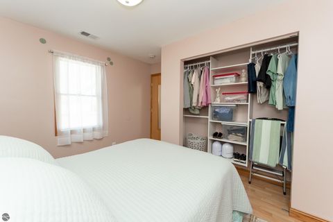 Tiny photo for 304 N Adams Street, Mt Pleasant, MI 48858 (MLS # 1943965)