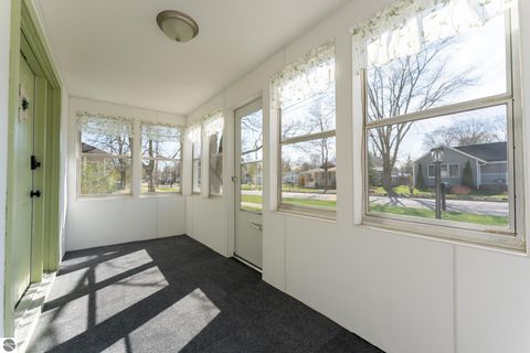 Tiny photo for 304 N Adams Street, Mt Pleasant, MI 48858 (MLS # 1943965)