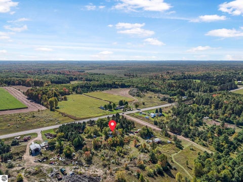 Tiny photo for 229 E Houghton Lake Road, Lake City, MI 49651 (MLS # 1946497)