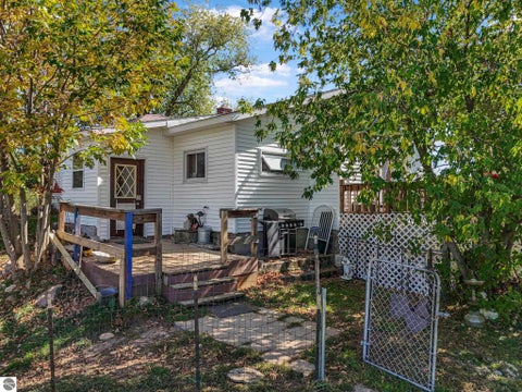 Tiny photo for 229 E Houghton Lake Road, Lake City, MI 49651 (MLS # 1946497)