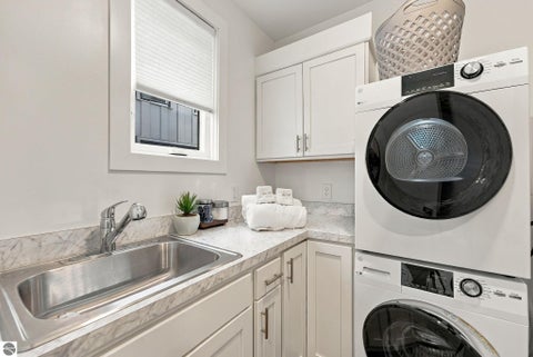 Tiny photo for 124 Gillis Street #7, Traverse City, MI 49684 (MLS # 1951638)