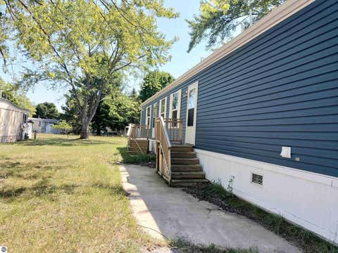 Tiny photo for 2751 Ray Boulevard, Traverse City, MI 49686 (MLS # 1949404)