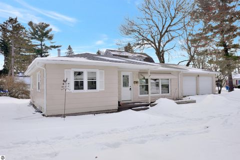 Tiny photo for 311 Lester Street, Cadillac, MI 49601 (MLS # 1942590)