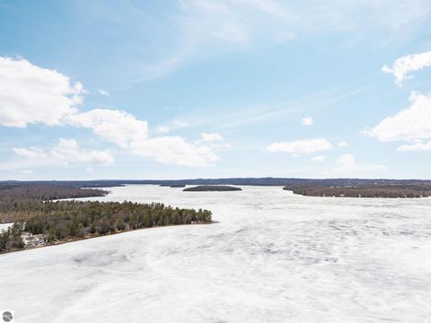 Tiny photo for 9111 Settlers Lane, Traverse City, MI 49685 (MLS # 1943136)