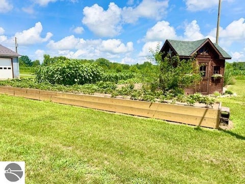 Tiny photo for 4721 E Sidney Road, Stanton, MI 48888 (MLS # 1947932)