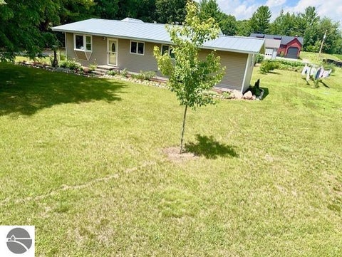 Tiny photo for 4721 E Sidney Road, Stanton, MI 48888 (MLS # 1947932)