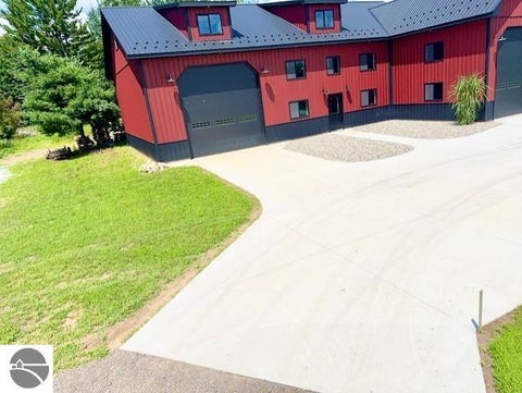 Tiny photo for 4721 E Sidney Road, Stanton, MI 48888 (MLS # 1947932)