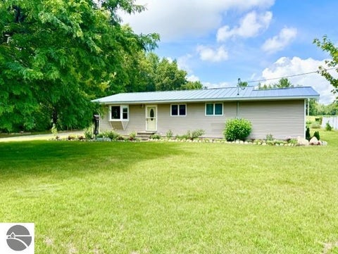 Tiny photo for 4721 E Sidney Road, Stanton, MI 48888 (MLS # 1947932)