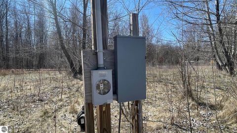 Tiny photo for 5985 Roehrs Road, Beaverton, MI 48612 (MLS # 1943747)