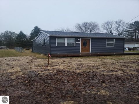 Tiny photo for 124 N Wheeler St, Oscoda, MI 48750 (MLS # 1943737)