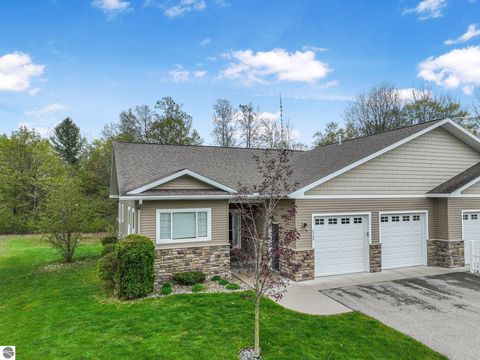 Photo of 2140 Chelsea Lane, Traverse City, MI 49685 (MLS # 1942443)