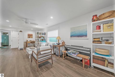 Tiny photo for 334 W Twelfth Street, Traverse City, MI 49684 (MLS # 1946731)