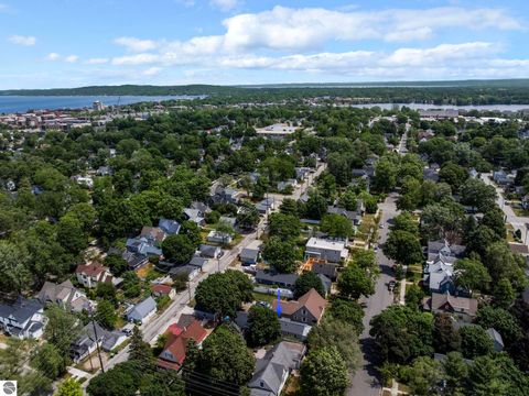 Tiny photo for 334 W Twelfth Street, Traverse City, MI 49684 (MLS # 1946731)