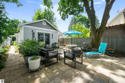 Tiny photo for 334 W Twelfth Street, Traverse City, MI 49684 (MLS # 1946731)