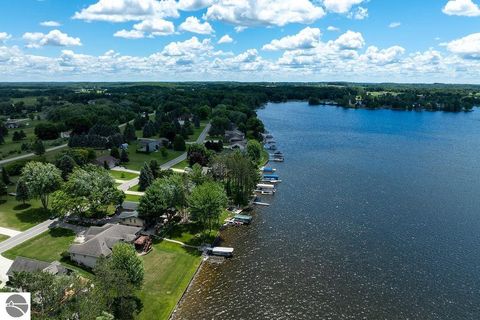 Tiny photo for 1056 Clubhouse Drive, Lake Isabella, MI 48893 (MLS # 1946935)