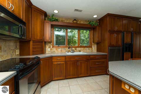 Tiny photo for 1056 Clubhouse Drive, Lake Isabella, MI 48893 (MLS # 1946935)