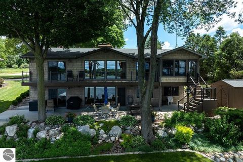 Tiny photo for 1056 Clubhouse Drive, Lake Isabella, MI 48893 (MLS # 1946935)