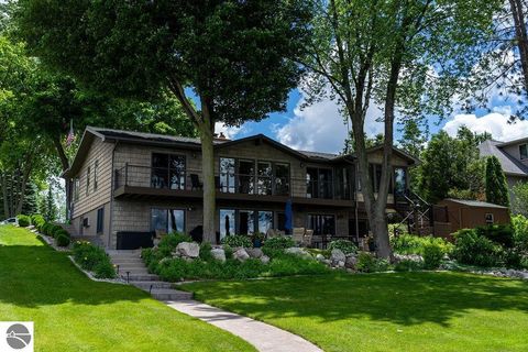 Tiny photo for 1056 Clubhouse Drive, Lake Isabella, MI 48893 (MLS # 1946935)