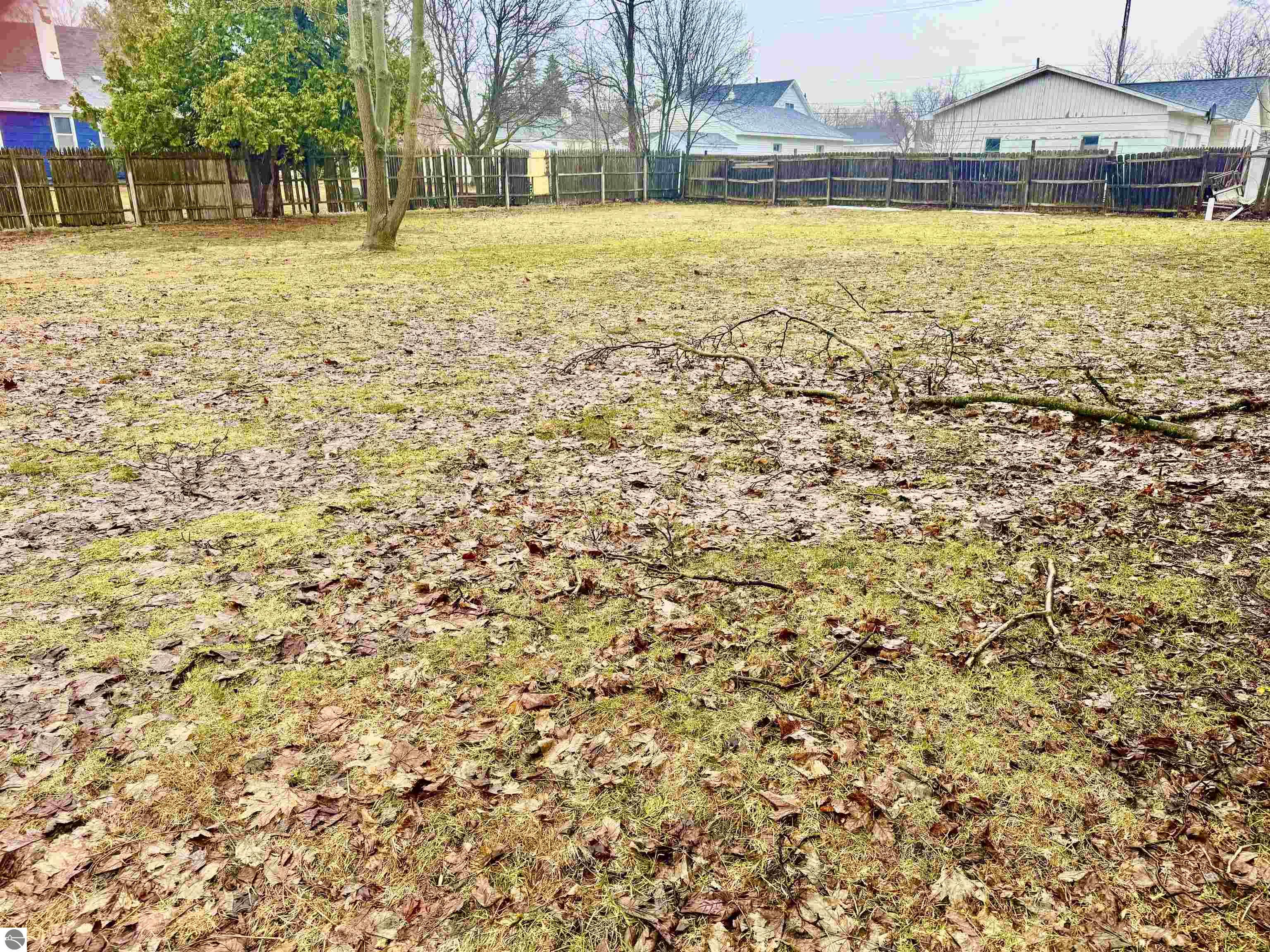 406 W Lincoln Avenue - Photo 2