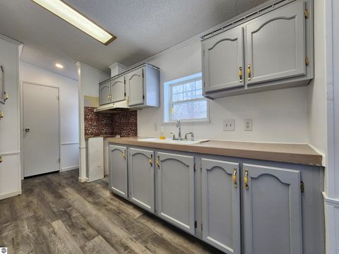 Tiny photo for 2171 Betty Lane, Mt Pleasant, MI 48858 (MLS # 1941895)