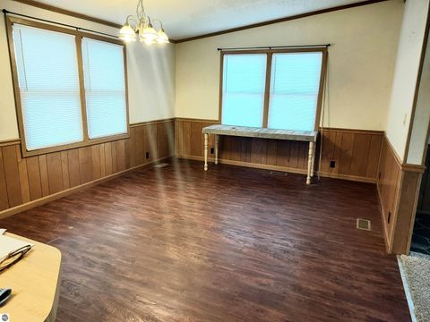 Tiny photo for 1729 Andrew Place, Traverse City, MI 49686 (MLS # 1941324)