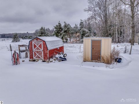 Tiny photo for 770 Jobin Drive, West Branch, MI 48661 (MLS # 1943087)