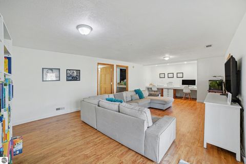 Tiny photo for 1879 N Crystal Road, Vestaburg, MI 48891 (MLS # 1942962)