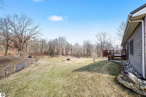 Tiny photo for 1879 N Crystal Road, Vestaburg, MI 48891 (MLS # 1942962)