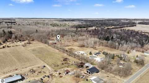 Tiny photo for 1879 N Crystal Road, Vestaburg, MI 48891 (MLS # 1942962)