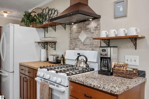 Tiny photo for 600 Bass Lake Road, Traverse City, MI 49685 (MLS # 1941563)