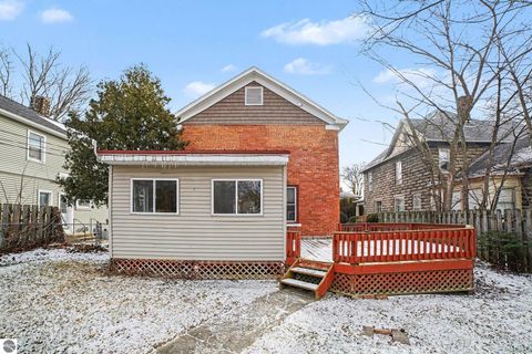 Tiny photo for 309 Grant Avenue, Alma, MI 48801 (MLS # 1943052)