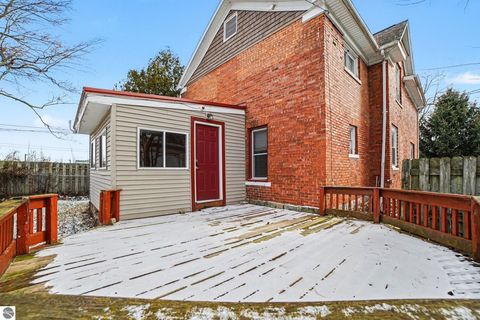 Tiny photo for 309 Grant Avenue, Alma, MI 48801 (MLS # 1943052)