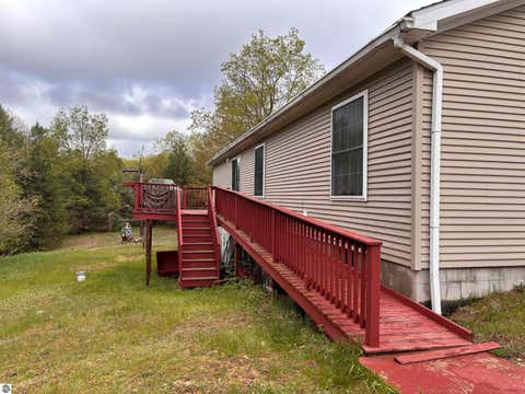 Tiny photo for 17536 Honor Highway, Interlochen, MI 49643 (MLS # 1945328)