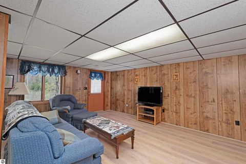 Tiny photo for 1541 Maple Point Road, Beaverton, MI 48612 (MLS # 1944928)