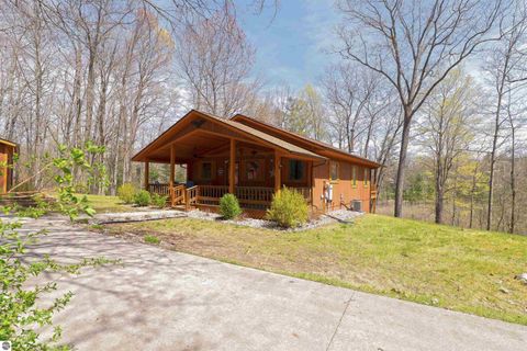 Tiny photo for 1541 Maple Point Road, Beaverton, MI 48612 (MLS # 1944928)